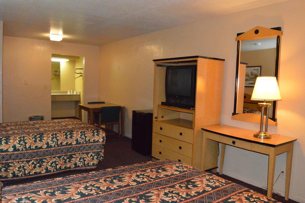 Delux Inn Tulsa Chambre photo
