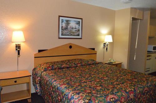 Delux Inn Tulsa Extérieur photo